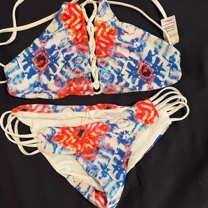 L space bikini! High neck and strappy back size S